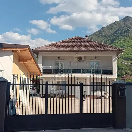 Prenj Apartment